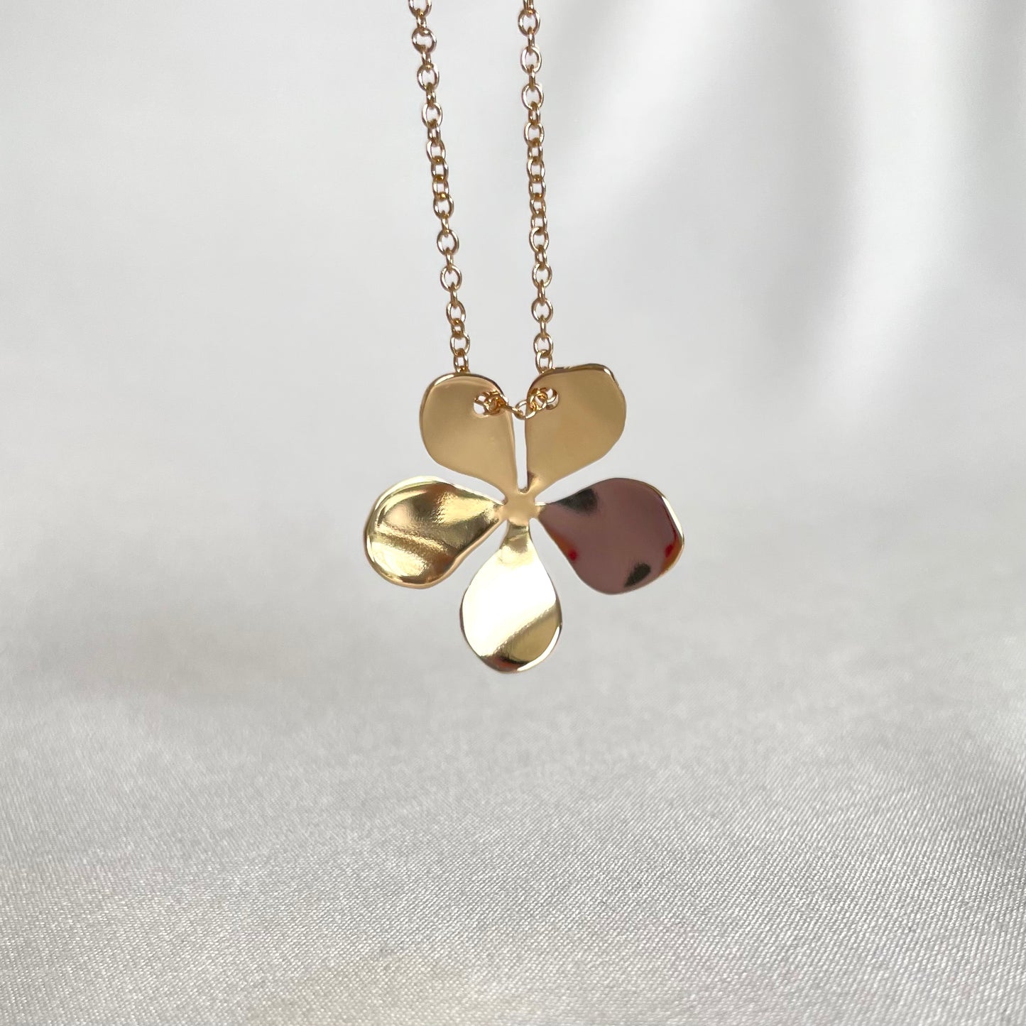 Collier Stella